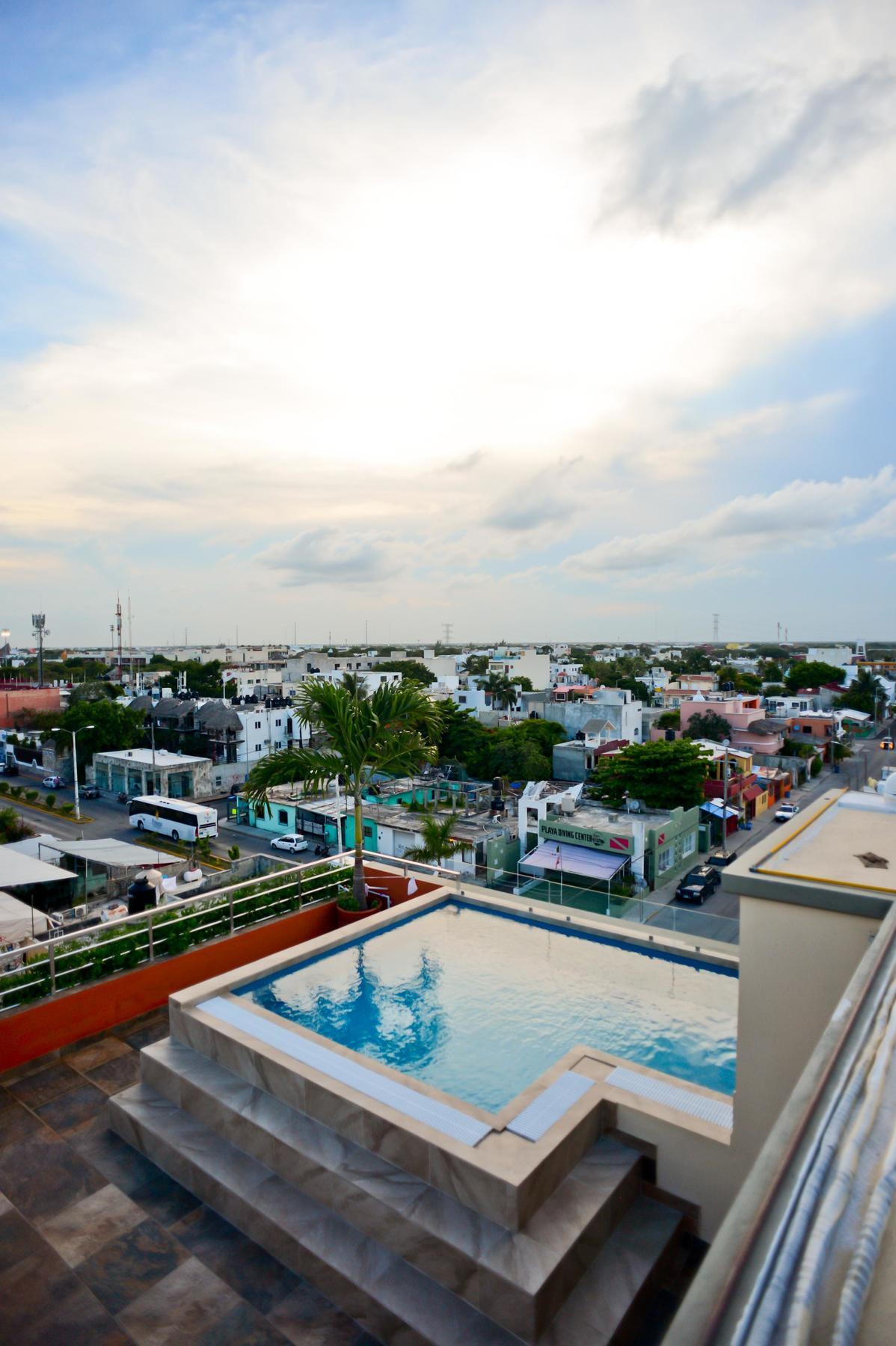 פלאייה דל כרמן Sunrise 42 Suites Hotel מראה חיצוני תמונה