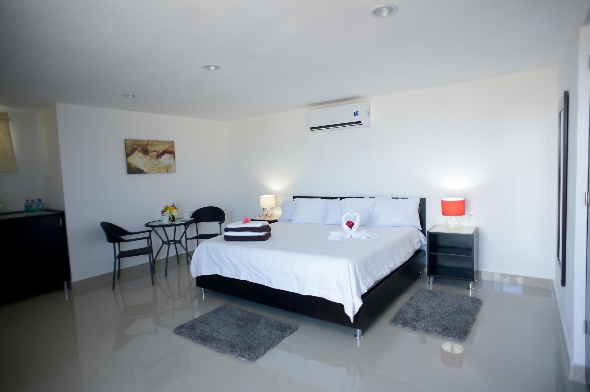 פלאייה דל כרמן Sunrise 42 Suites Hotel מראה חיצוני תמונה