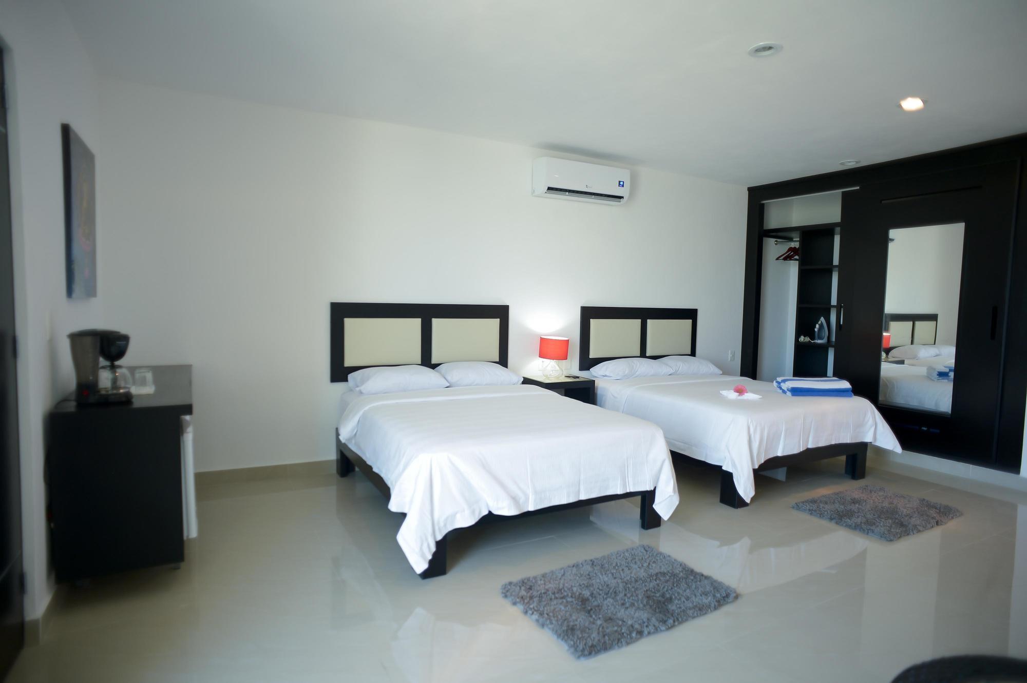 פלאייה דל כרמן Sunrise 42 Suites Hotel מראה חיצוני תמונה